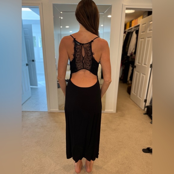 Zara | Dresses | Zara Black Lace Backless Midi Dress | Poshmark
